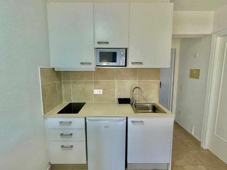 Pura Vida Apartamento Con Piscina Cala'N Blanes  Ngoại thất bức ảnh