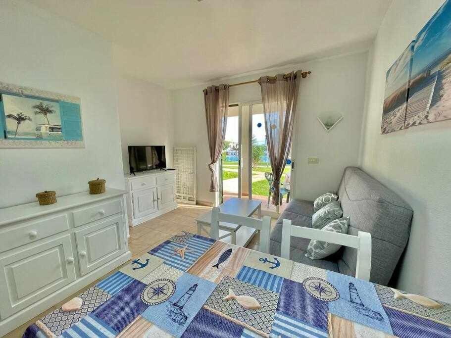 Pura Vida Apartamento Con Piscina Cala'N Blanes  Ngoại thất bức ảnh